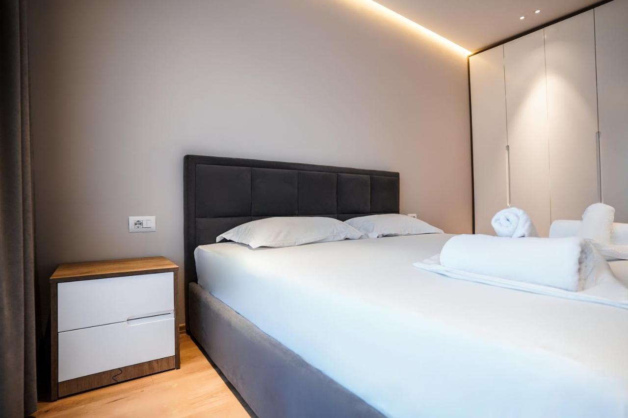 Superior 2br Apartament Tirana